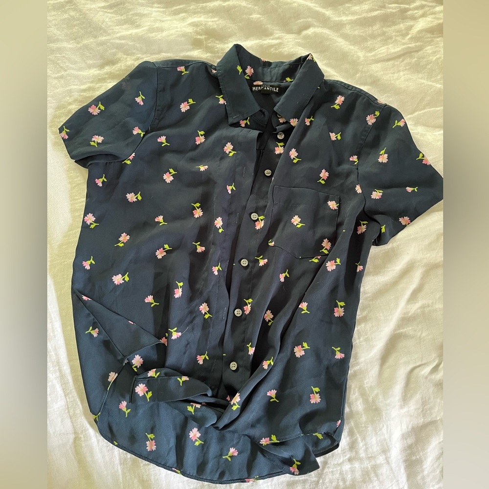 J crew mercantile flower summer button shirt